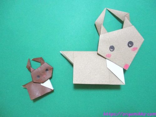 トナカイの折り紙 簡単に3歳児にも かわいいクリスマスの12月の飾り付けで幼稚園や保育園の保育の製作にも最適です おりがみっこ