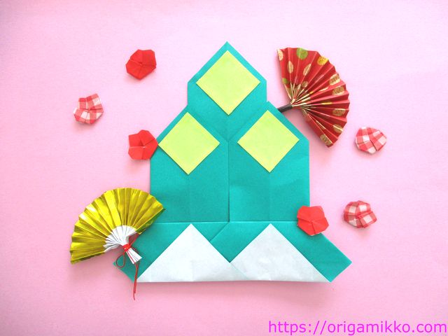 門松の折り紙の簡単な折り方 子どもでも1月のお正月飾りや梅が作れます おりがみっこ