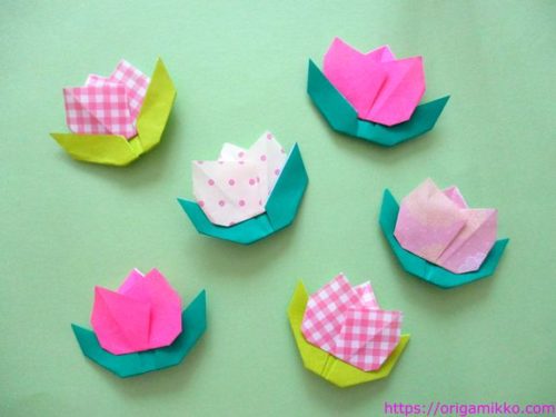 チューリップの折り紙 平面で簡単な作り方 子供でも作れます おりがみっこ