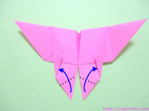 折り紙でちょうちょ 蝶々 の簡単な作り方 平面で子供でも作れます 幼児の保育にもオススメ おりがみっこ