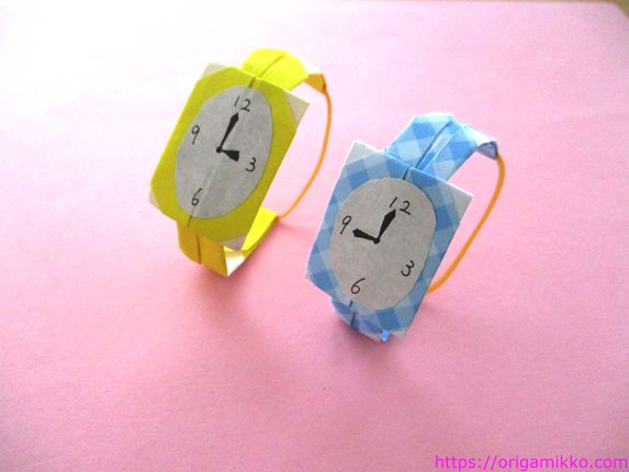 腕時計の折り紙 輪ゴムで簡単な作り方 ベルトを調節出来て父の日のプレゼントにも最適です 幼稚園や保育園の保育の製作にも おりがみっこ