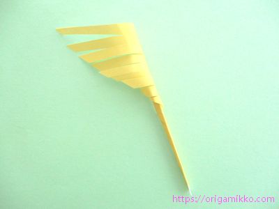 すすきの折り紙の折り方 簡単に月見飾りのススキの作り方2種類 おりがみっこ