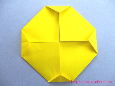 月の折り紙の折り方 簡単な満月や三日月の作り方3選 お月見飾りにも おりがみっこ